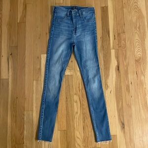 Abercrombie Simone High Rise Jean Legging